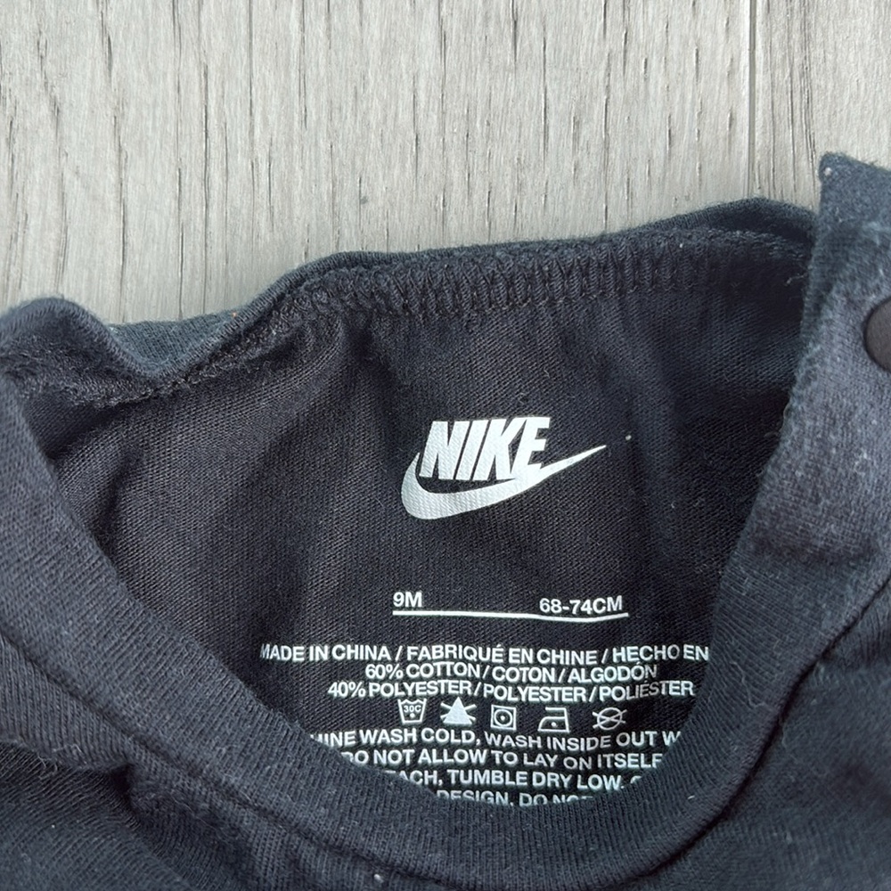 Nike Black One Piece with White Swoosh 9 months - Picture 4 of 4
